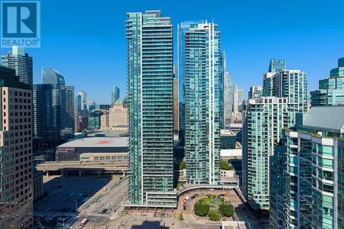 308 - 18 HARBOUR STREET, Toronto
