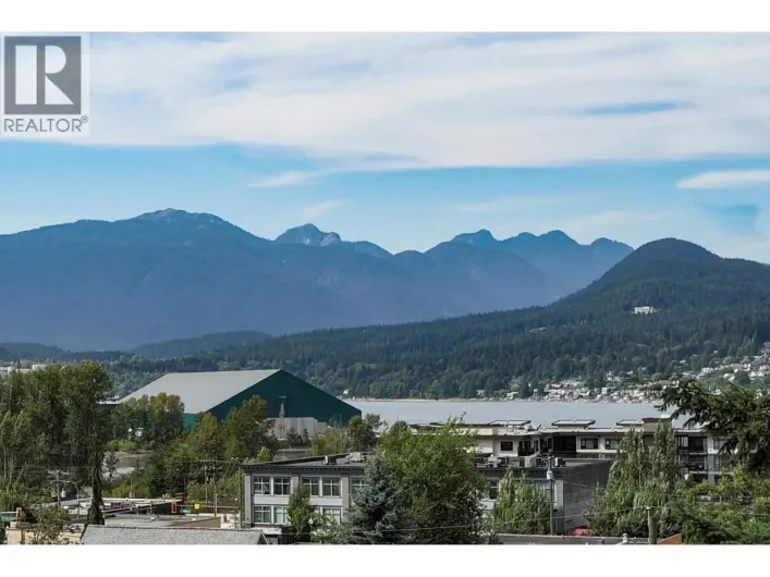 308 195 MARY STREET, Port Moody