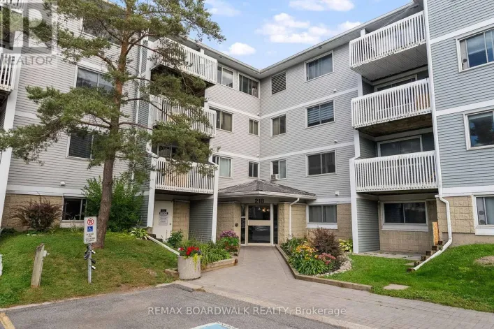 Apartment for sale: 308 - 218 VIEWMOUNT DRIVE, Ottawa