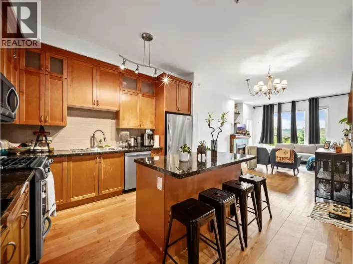 308 250 SALTER STREET, New Westminster