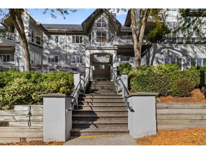 308 34101 OLD YALE ROAD, Abbotsford