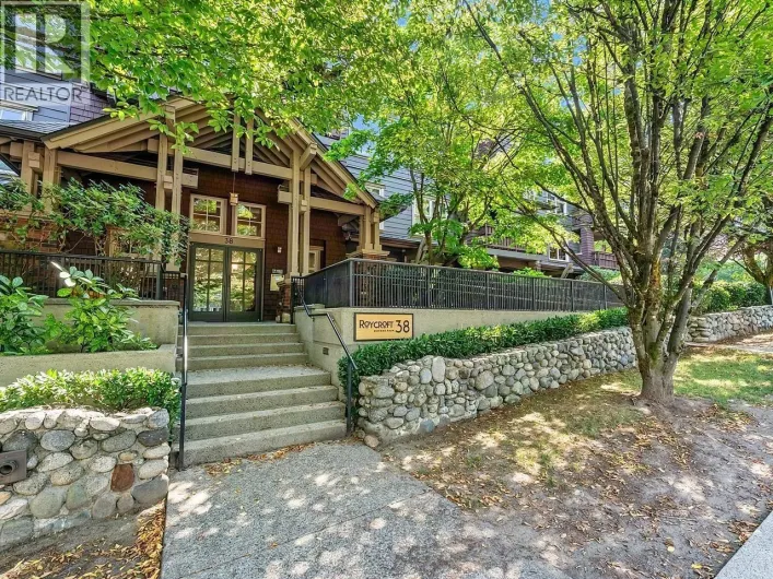 308 38 SEVENTH AVENUE, New Westminster