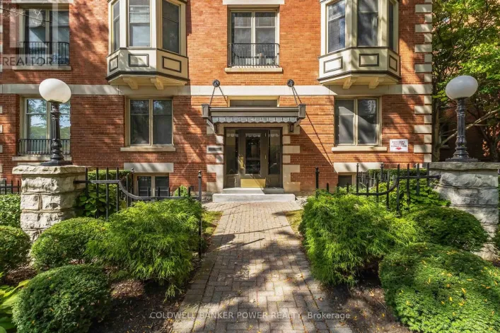 308 - 460 WELLINGTON STREET, London East