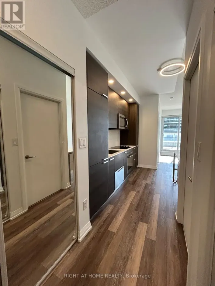 308 - 75 CANTERBURY PLACE, Toronto