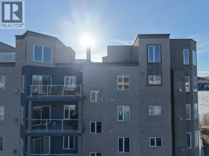 308, 9810 94 Street, Peace River