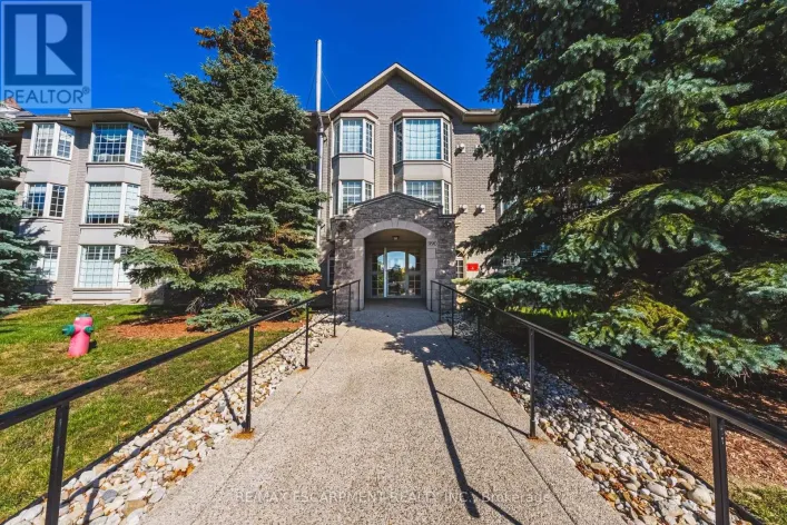308 - 990 GOLF LINKS ROAD, Hamilton