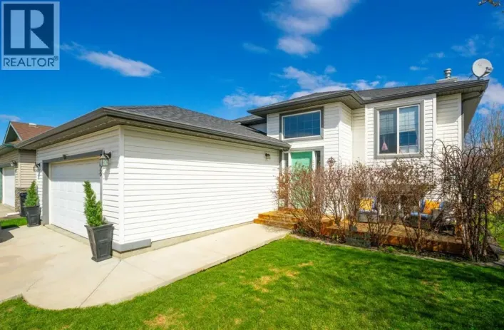 308 Carriage Lane Drive, Carstairs