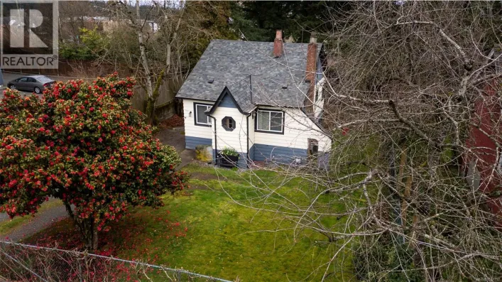 308 Holly Ave, Nanaimo