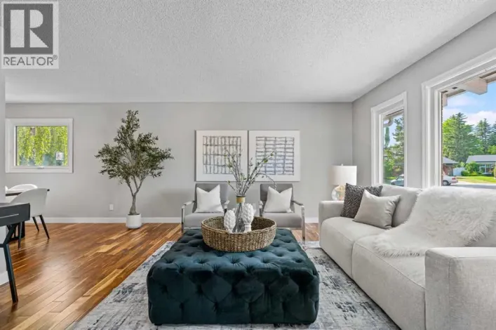 308 Parkridge Green SE, Calgary