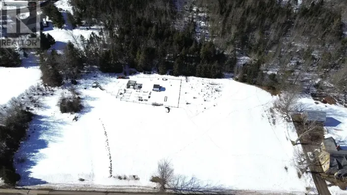 308 Salmon River Road, Valley