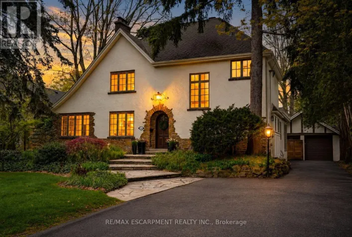 3081 BALMORAL AVENUE, Burlington