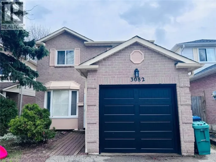 3082 CANTELON Crescent Unit# Main, Mississauga