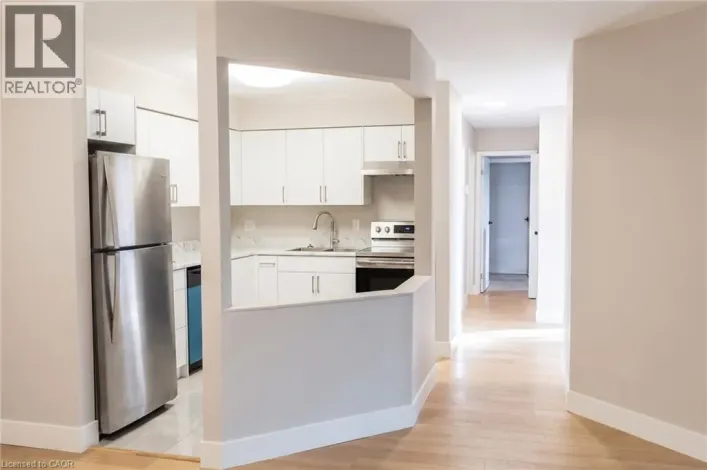 3085 KINGSWAY Drive Unit# 22, Kitchener