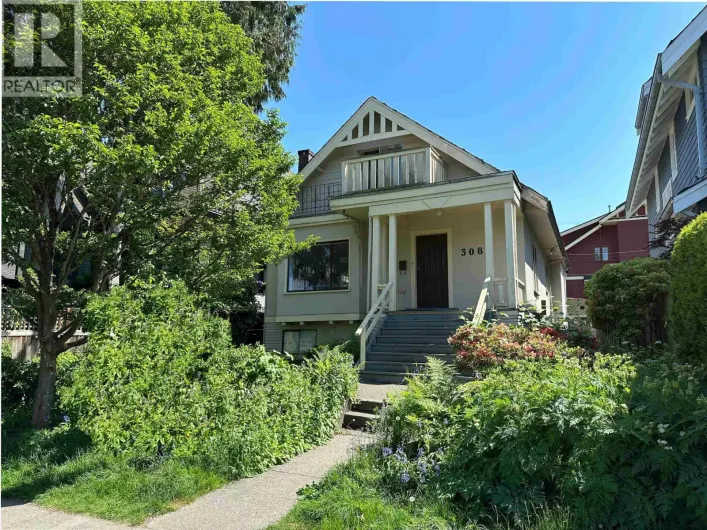 3086 W 2ND AVENUE, Vancouver