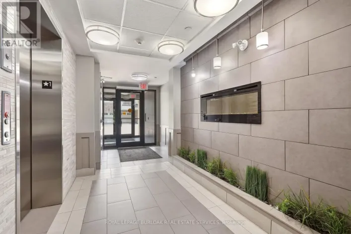 309 - 1045 NADALIN HEIGHTS, Milton