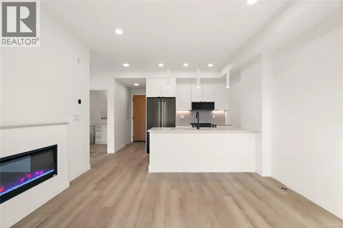 309 1102 Esquimalt Rd, Esquimalt