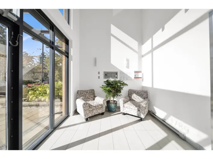 309 13789 107A AVENUE, Surrey