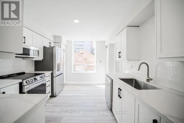 309 - 1750 BAYVIEW AVENUE, Toronto