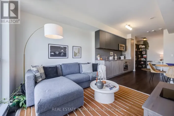309 - 223 ST CLAIR AVENUE W, Toronto