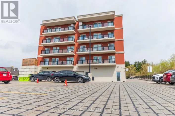 309 - 310 BROADWAY AVENUE, Orangeville