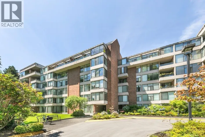 309 4101 YEW STREET, Vancouver
