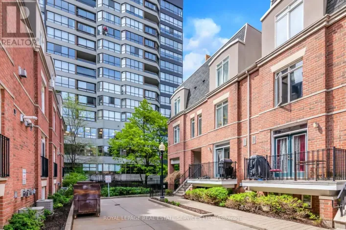 309 - 415 JARVIS STREET, Toronto
