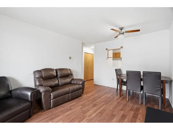 309 45744 SPADINA AVENUE|Chilliwack Downtown, Chilliwack