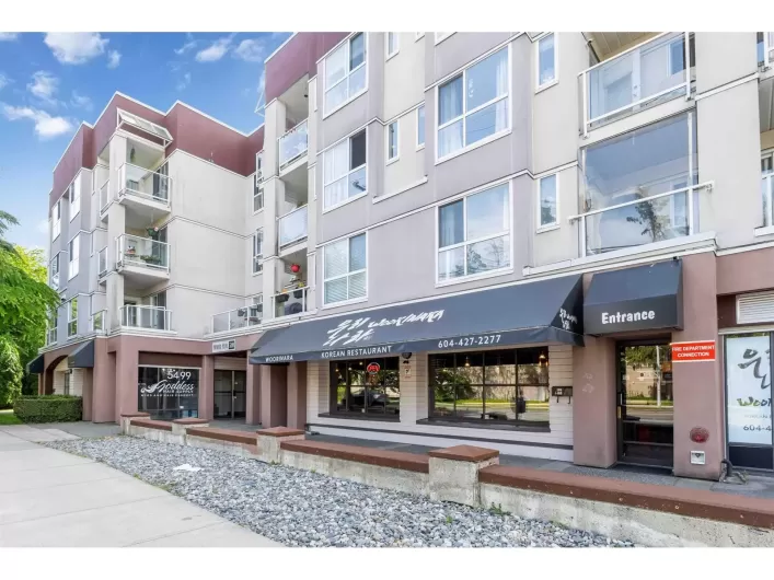 309 5499 203 STREET, Langley