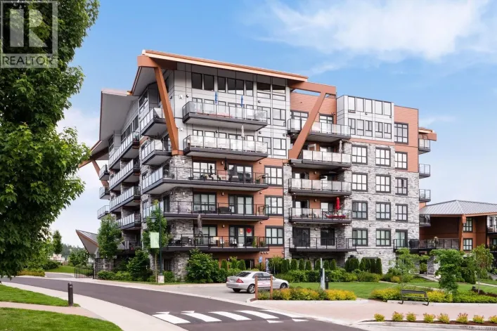 309 747 Travino Lane, Saanich