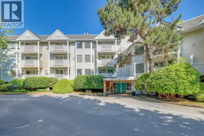 309 7571 MOFFATT ROAD, Richmond