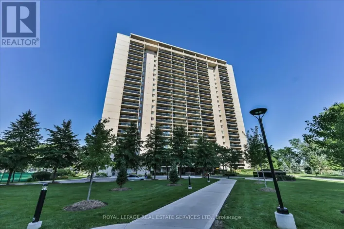 309 - 812 BURNHAMTHORPE ROAD, Toronto
