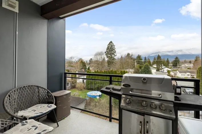 309 9450 ROBSON STREET|Chilliwack Proper West, Chilliwack