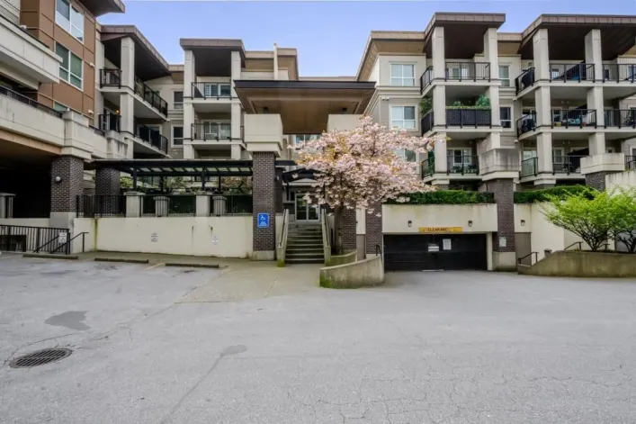 309 9655 KING GEORGE BOULEVARD, Surrey