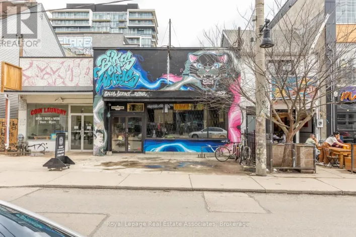 309 AUGUSTA AVENUE, Toronto