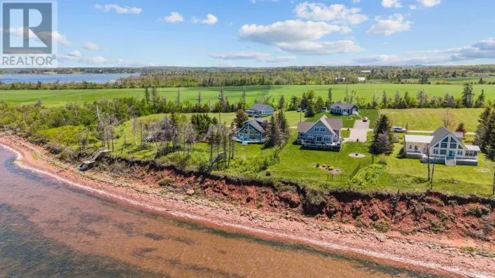 309 Eagles Path Lane, West Covehead