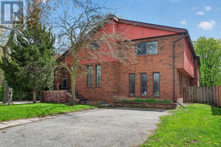 309 HILLCREST AVENUE, Toronto