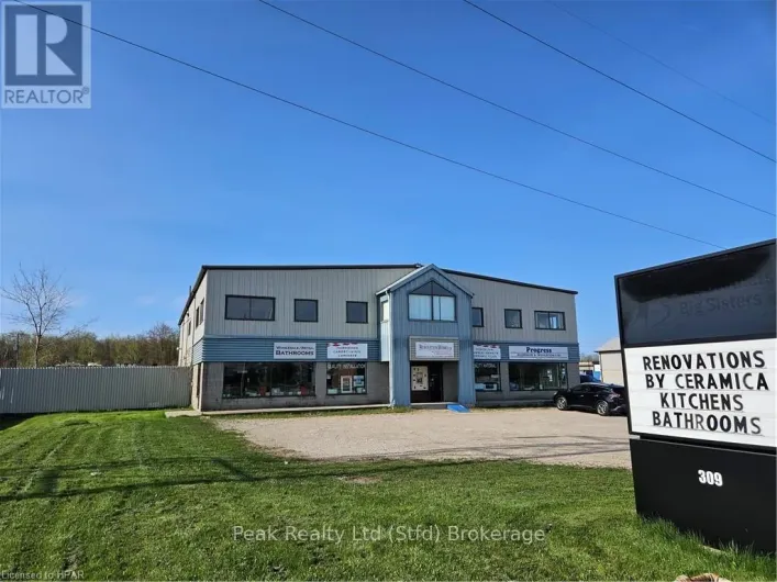 309 LORNE AVENUE E, Stratford