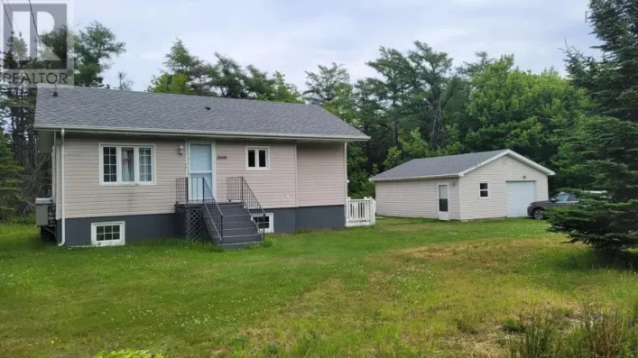 3095 MacLeod Avenue, River Ryan