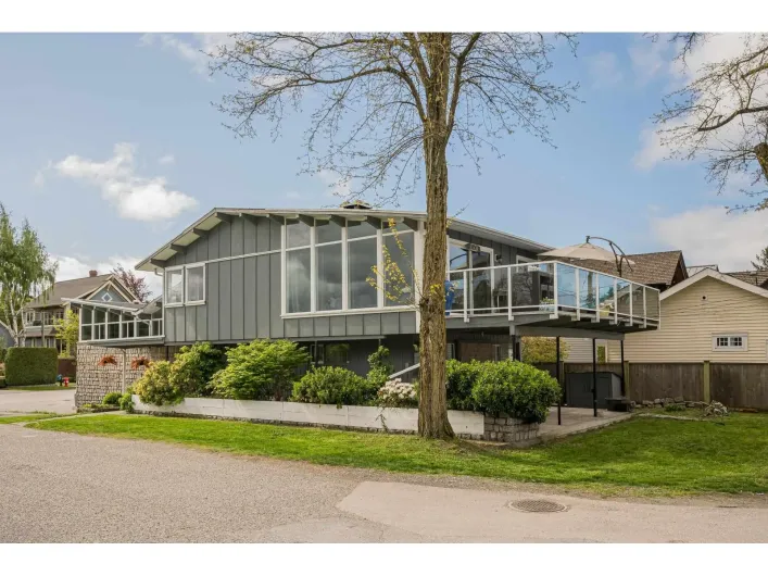 3099 MCBRIDE AVENUE, Surrey