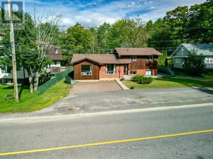 30A FOREST STREET, Parry Sound