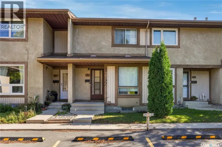 Row / Townhouse for sale: 31 1128 McKercher DRIVE, Saskatoon