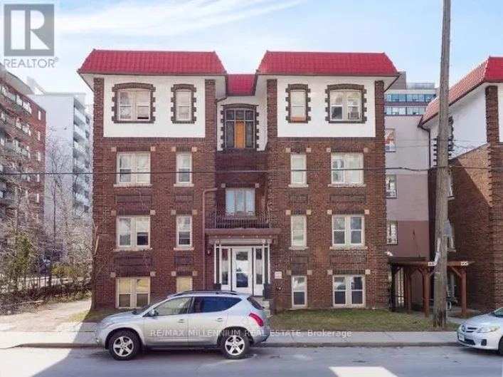 31 - 125 BOLD STREET, Hamilton