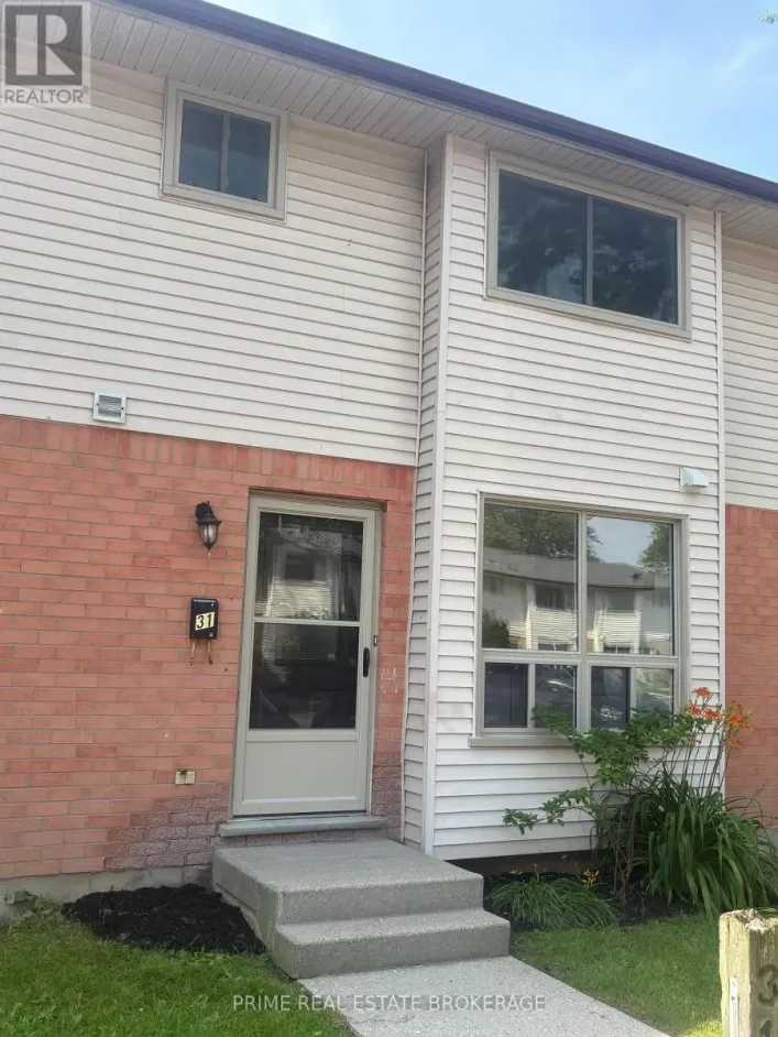 31 - 135 BELMONT DRIVE, London South