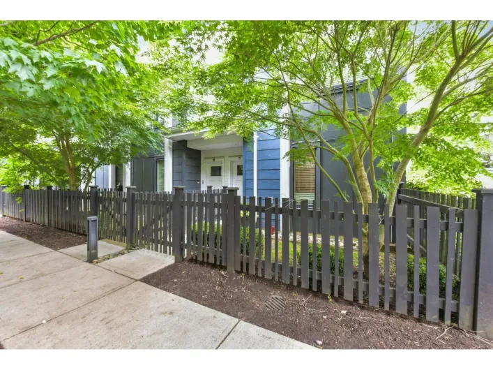 31 16337 23A AVENUE, Surrey