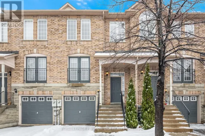 31 - 19 FOXCHASE AVENUE, Vaughan