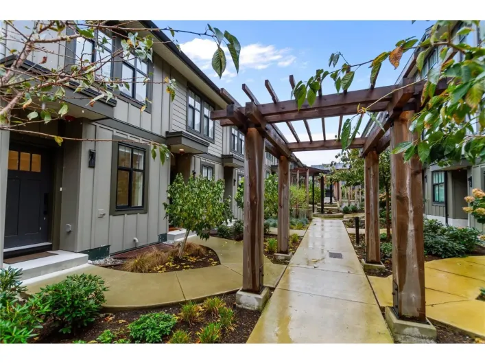 31 2350 165 STREET, Surrey