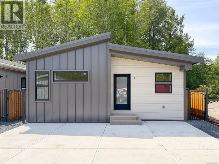 31 3025 Royston Rd, Cumberland