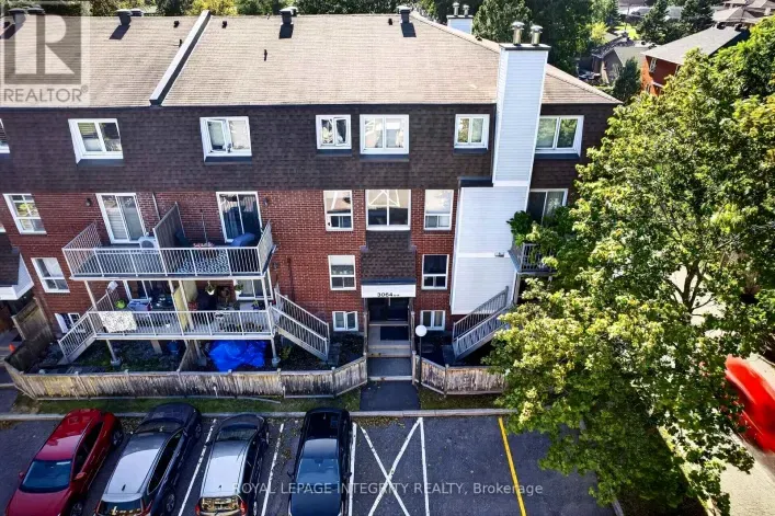 31 - 3064A COUNCILLOR'S WAY, Ottawa