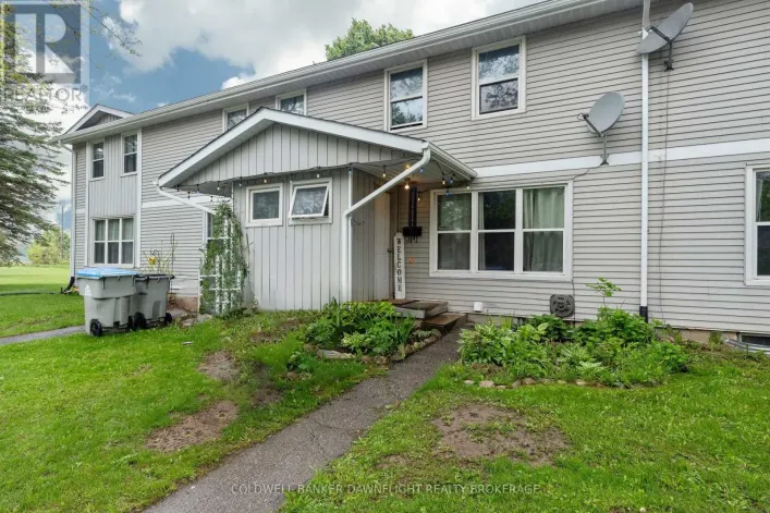 31 - 31 ST CHARLES PLACE, Huron East