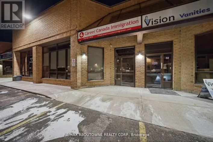 31 - 775 PACIFIC ROAD, Oakville